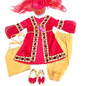 Kırmızı kadife bebek bindallı