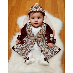 6 ay kınası bordo kadife bebek kaftanı