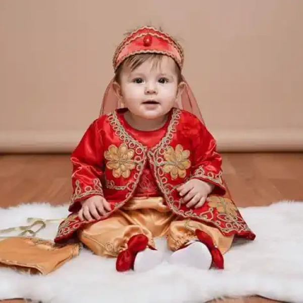 6 ay kınası bebek bindallı