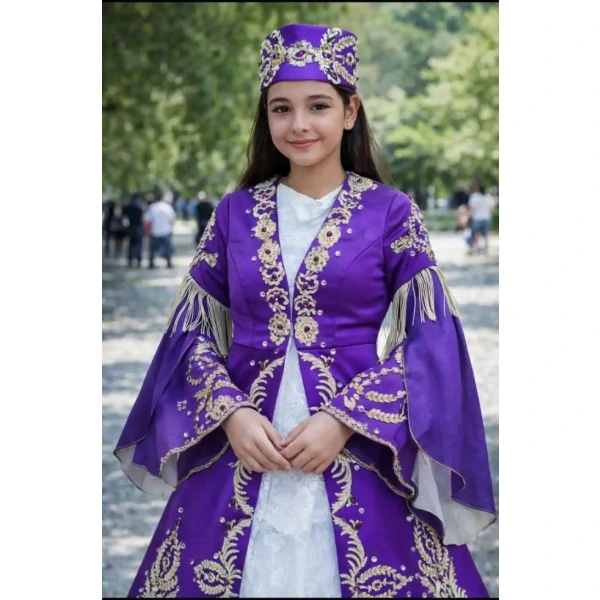Kiralık mor çocuk kaftan takımı