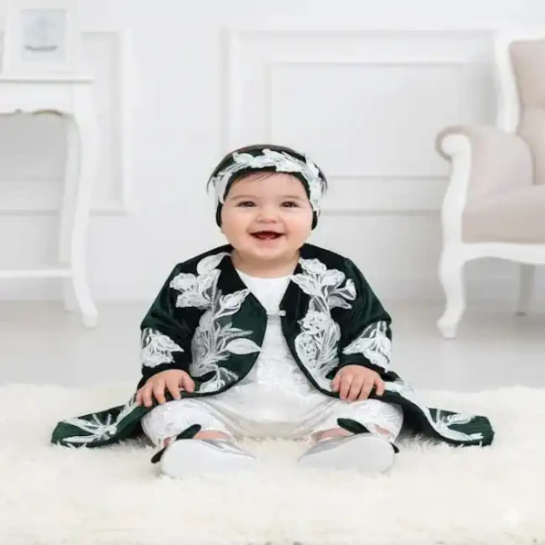 Zümrüt yeşil kadife bebek kaftan takımı
